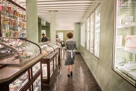 corso matteotti versace|In Milan, the Pastry Wars .